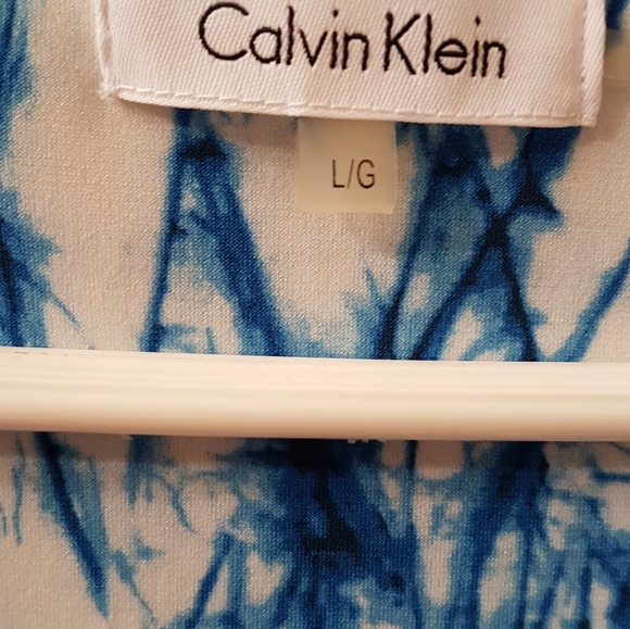 Calvin Klein summer top - Picture 3 of 5